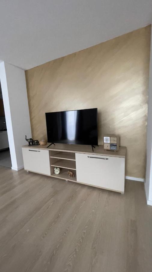 Apartman Lux Apartment Zepce Exterior photo